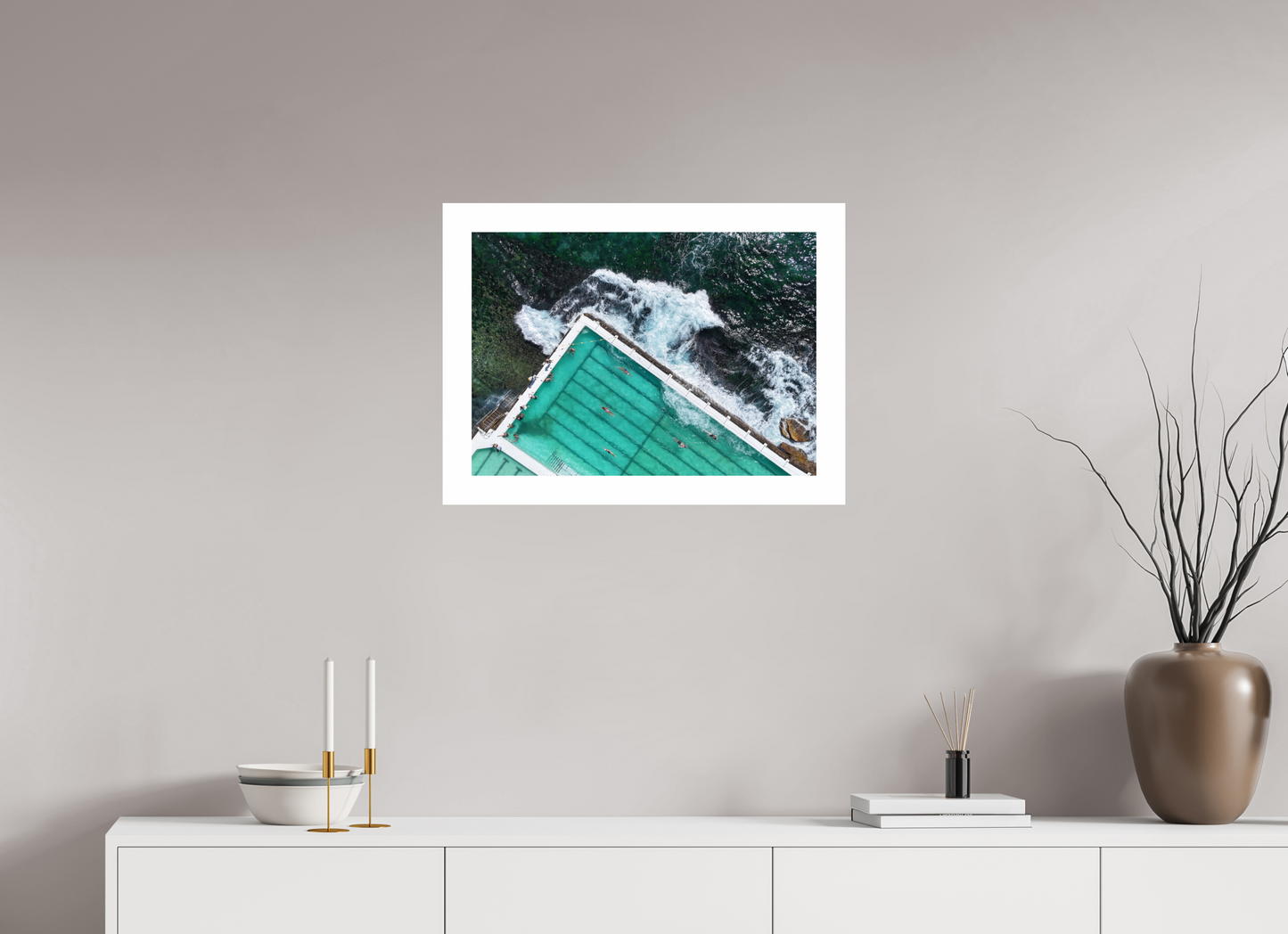 DIN A2 (59,4 x 42 cm), Fine Art Pearl A2 5cm Border Bondi Icebergs – Aerial Fine Art Print