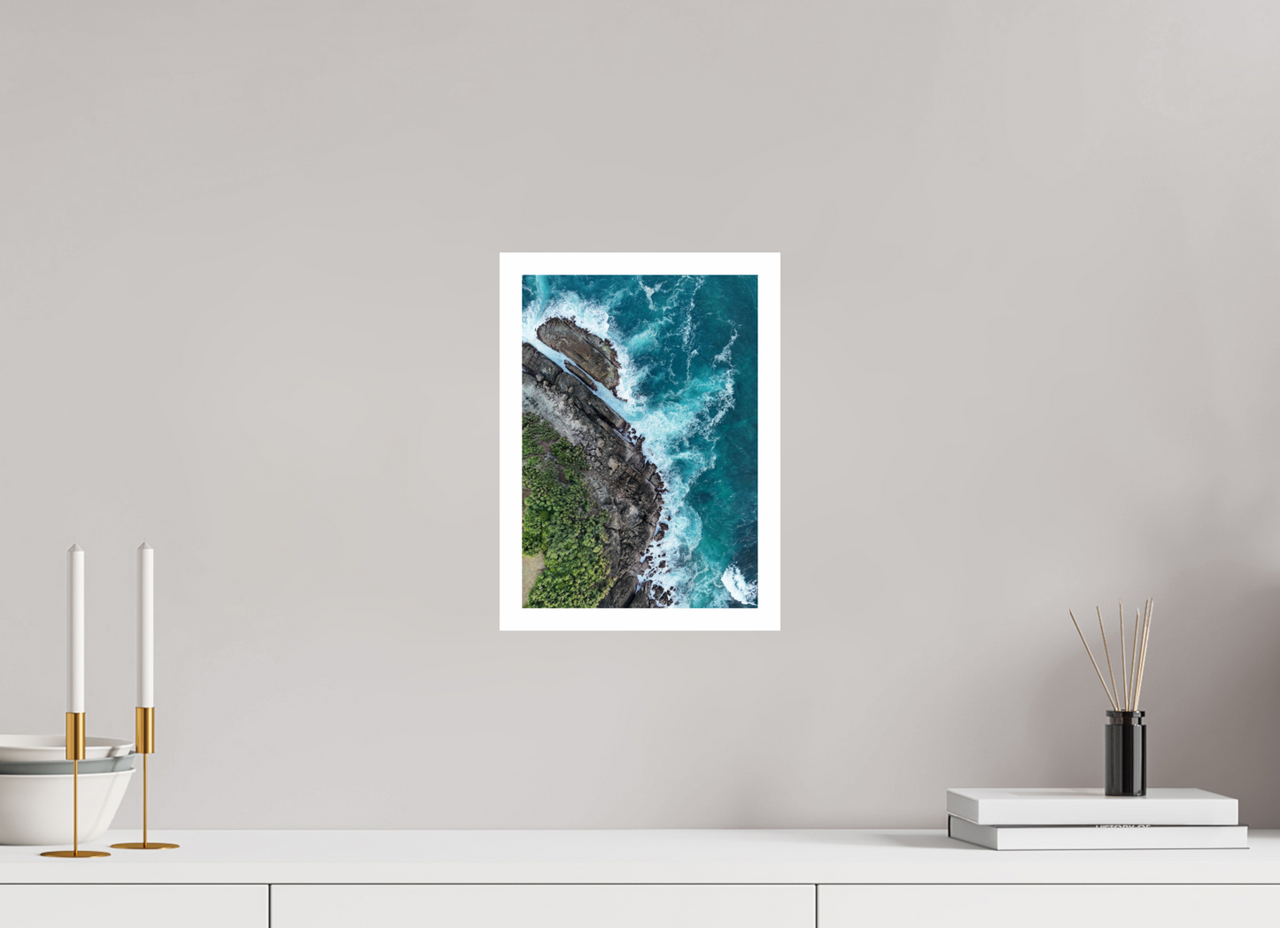 DIN A4 (21 x 29,7 cm), Fine Art Pearl A4 2cm Border Bukit Merese I – Emerald Cliffs